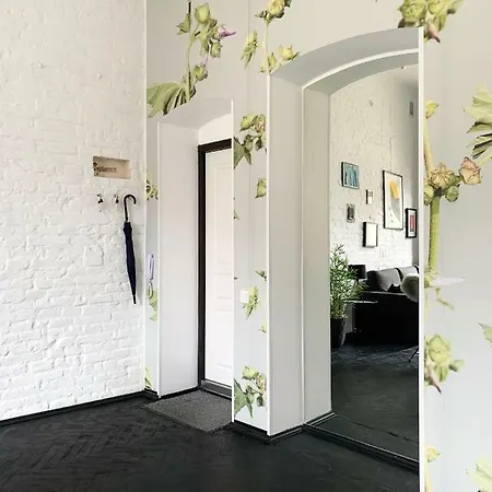 Avenue Apartment