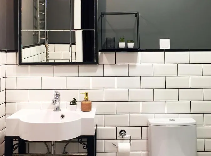 Avenue Apartamento Leópolis