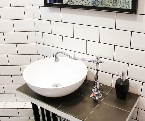 Avenue Apartamento Leópolis